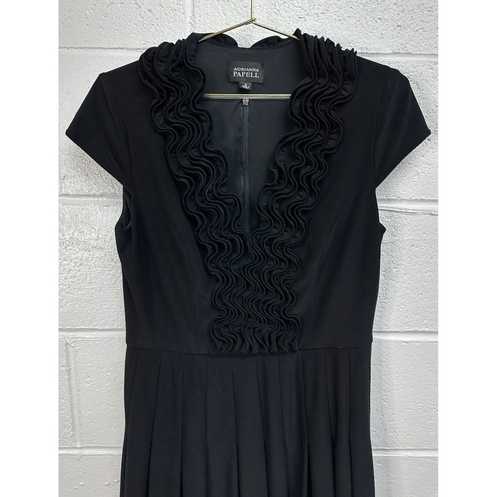 ADRIANNA PAPELL BLACK PLEATED RUFFLE TRIM V-NECK DRESS SIZE 8 (LINED)